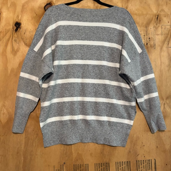 Abercrombie & Fitch Soft Collection Gray White Stripe Oversized Sweater Sz S - Picture 4 of 6